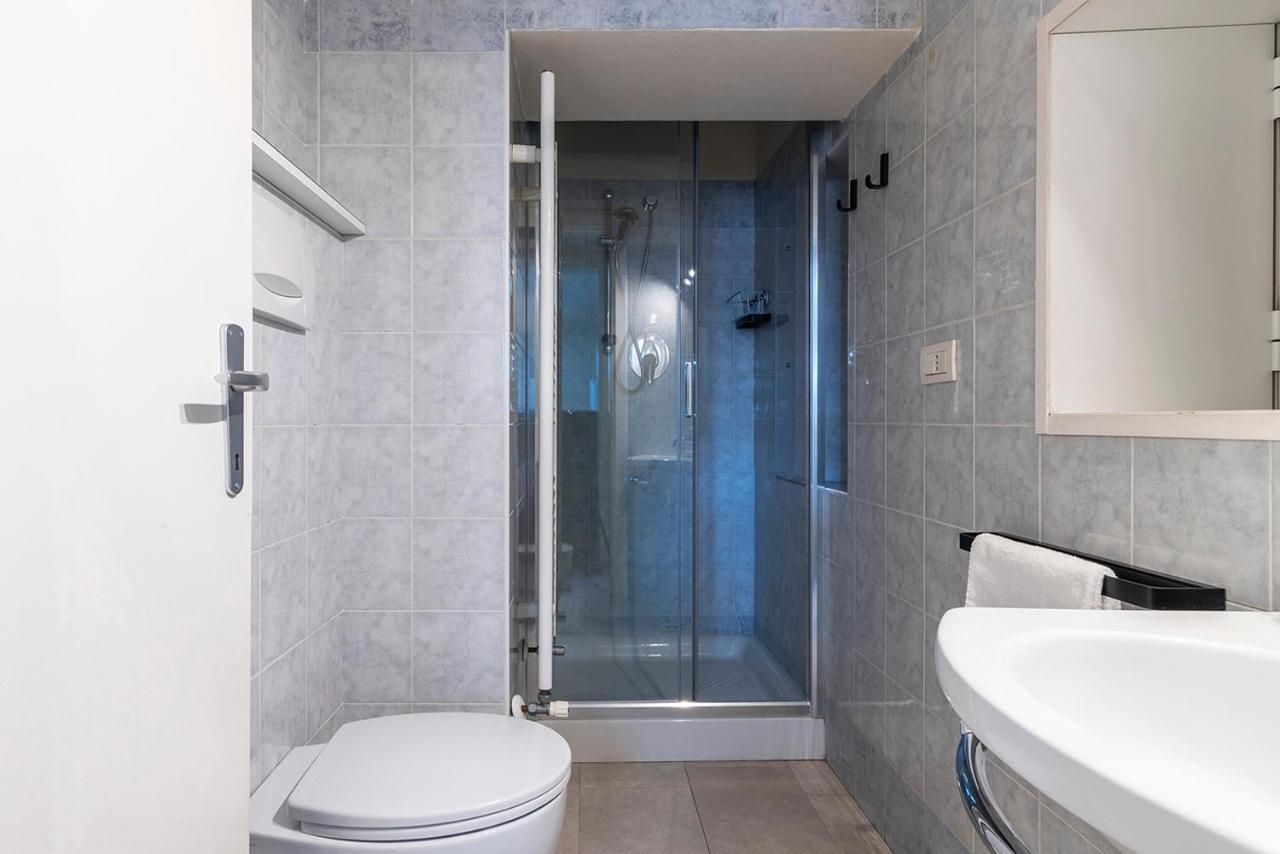Easyhomes Duomo View ミラノ エクステリア 写真